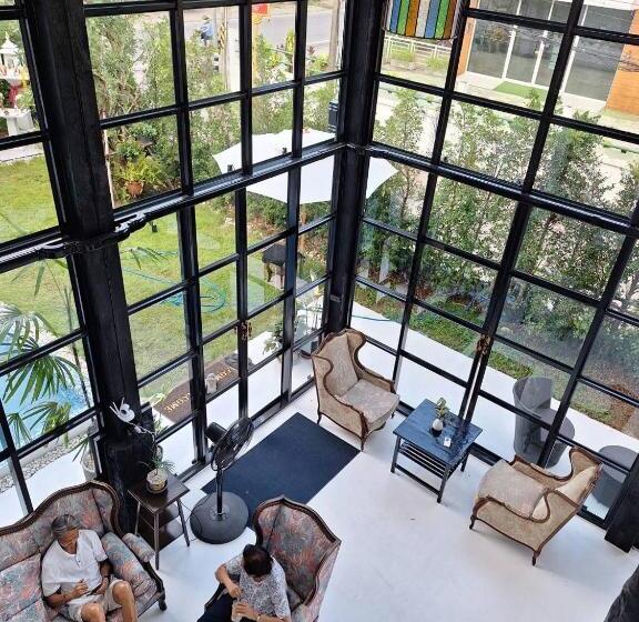 Otel The Courtyard Chiangrai