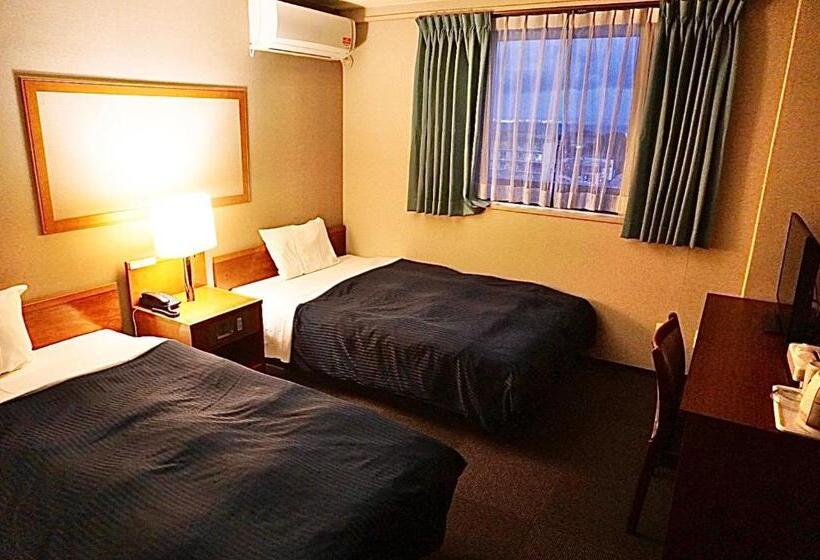 فندق The Next Kanku