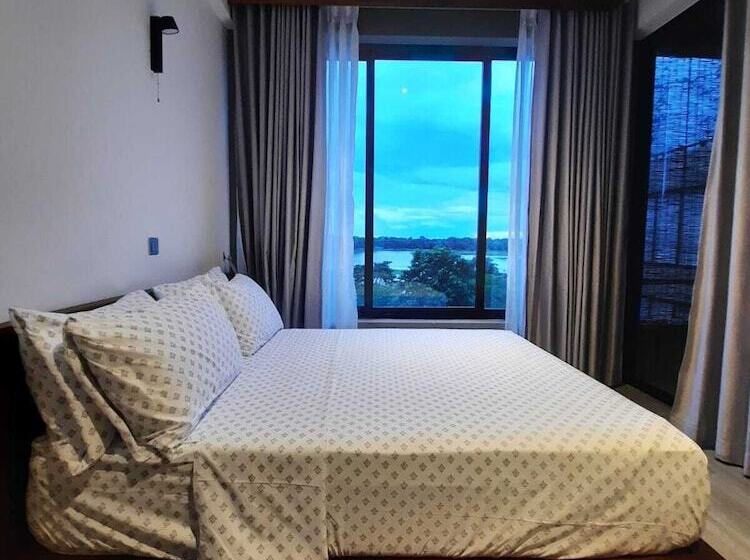 בית מלון כפרי Thimbiri Wewa Resort Wilpattu
