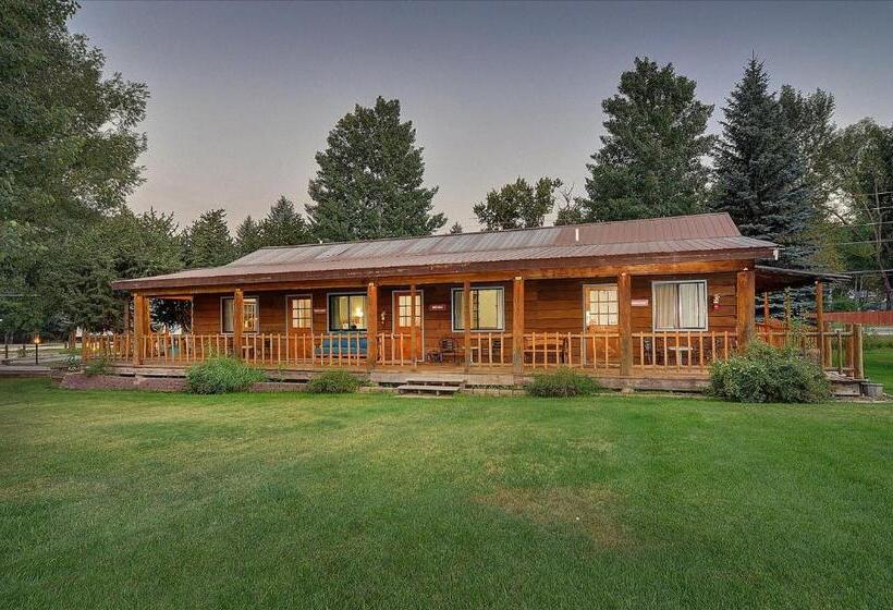 فندق Vista Court Cabins & Lodge