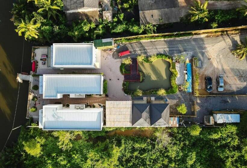 ホテル Yunoya Riverside Villa