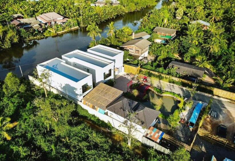 ホテル Yunoya Riverside Villa