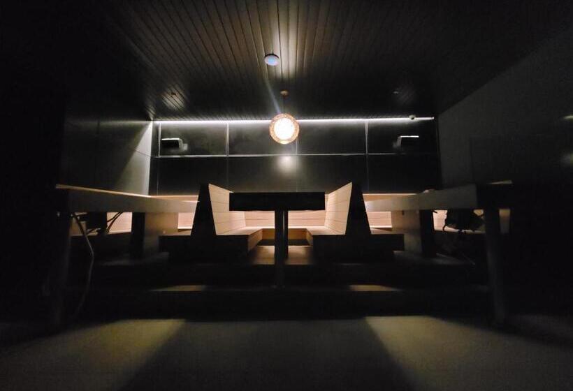 Hôtel   Expérience   Quartier Des Marinas