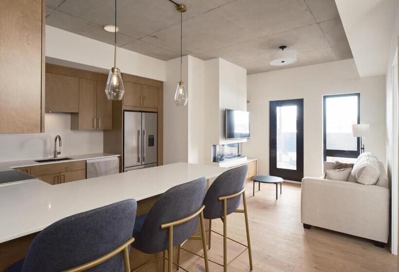 Hôtel   Expérience   Quartier Des Marinas