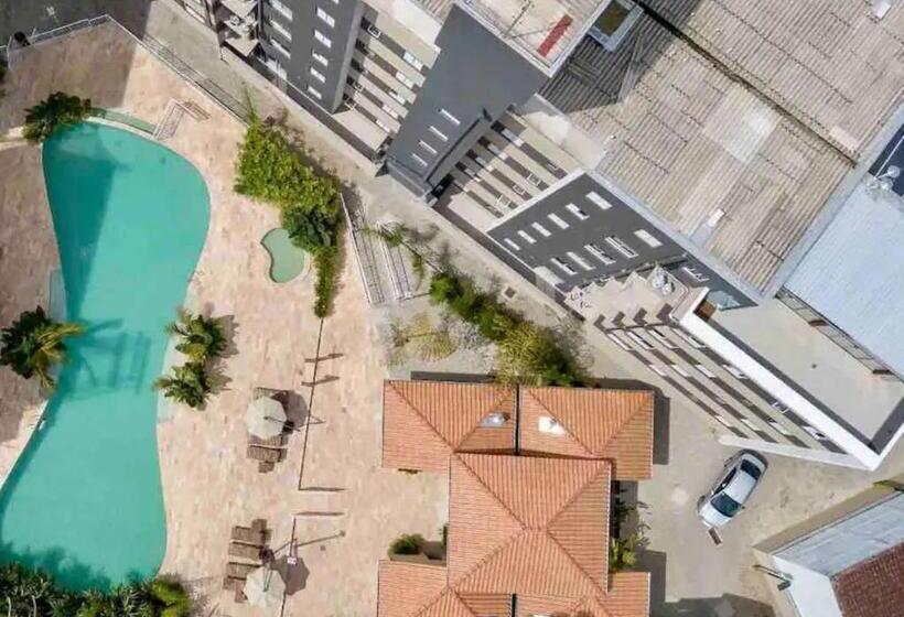 Jardim Das Palmeiras Ii   Home Resort