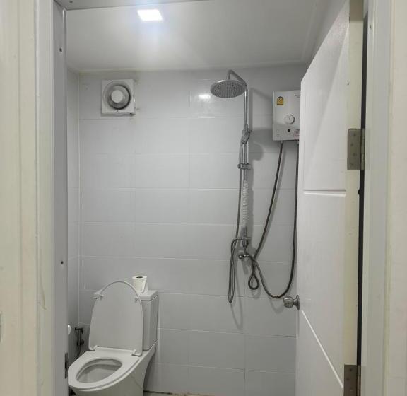 Пансион โรงแรมราชิการีสอร์ท