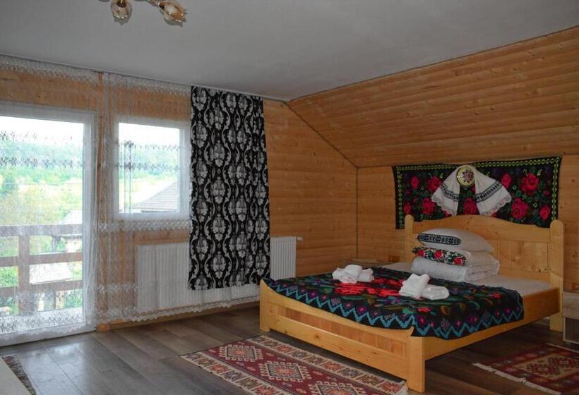 بنسيون Casa Vladicu