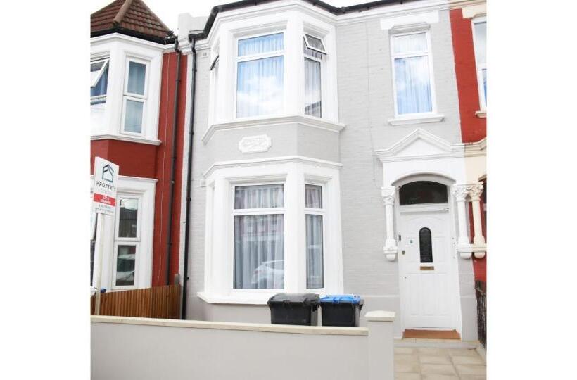 ペンション Cricklewood Deluxe Ensuite Room