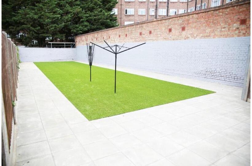 Пансион Cricklewood Deluxe Ensuite Room