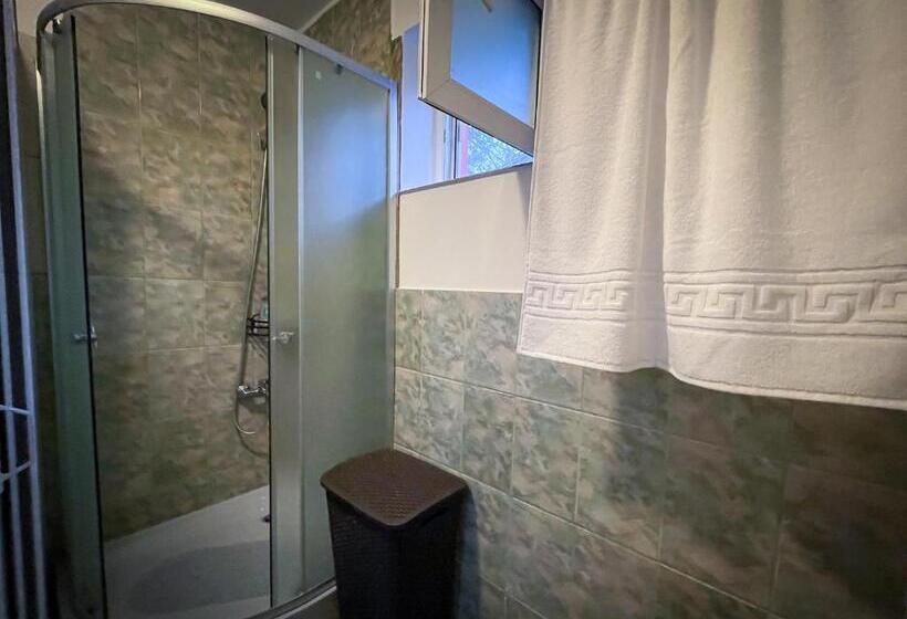 ペンション Căsuța Măriuca