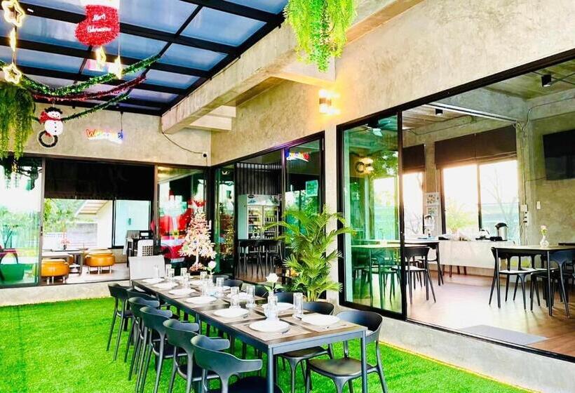 Pensjonat Farm View Resort @uthai Thani ฟาร์มวิว รีสอร์ท อุทัยธานี