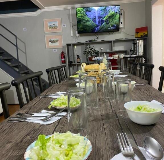 פנסיון Habitación Para 4, Acogedor, Familiar, Equipado, Baño Compartido