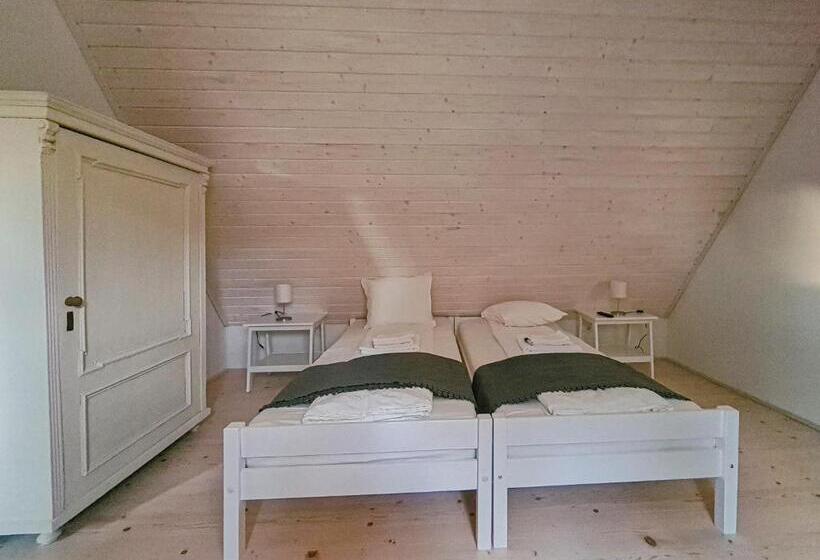 פנסיון Haus Rether   Transylvanian Guesthouse