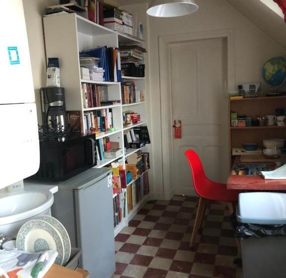 بنسيون Ker Anna