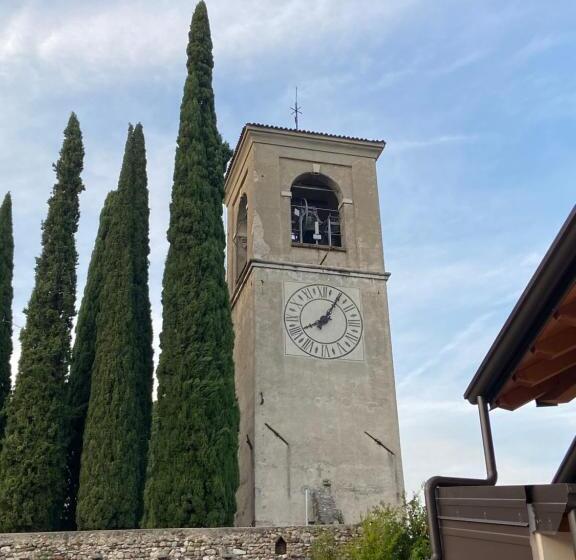 פנסיון La Volpe Rossa Rooms And Apartments