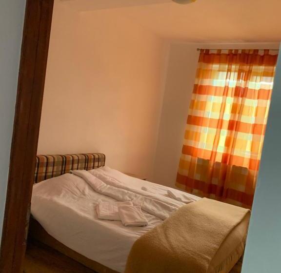 Пансион Weinesya Sunset Smida