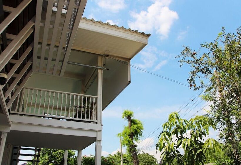 膳宿费 Room In Guest Room   Baan Khunphiphit Homestay