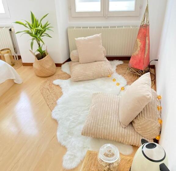 Пансион Room Next Montreux