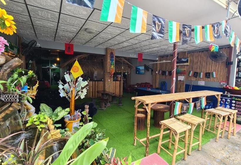 膳宿费 The Treehouse