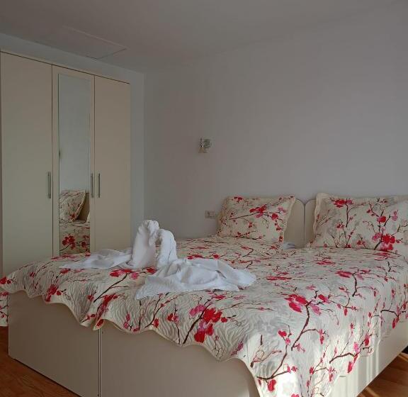 بنسيون Vila La Fortaleza