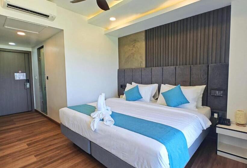 ペンション Whaleshark Beach