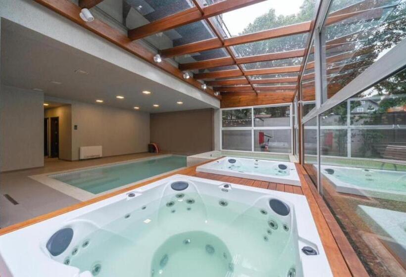 Quarto Hotel Laghetto Stilo Borges