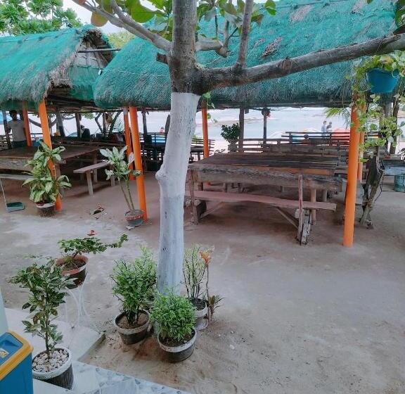 Rendezvous Beach Resort   Cabongaoan