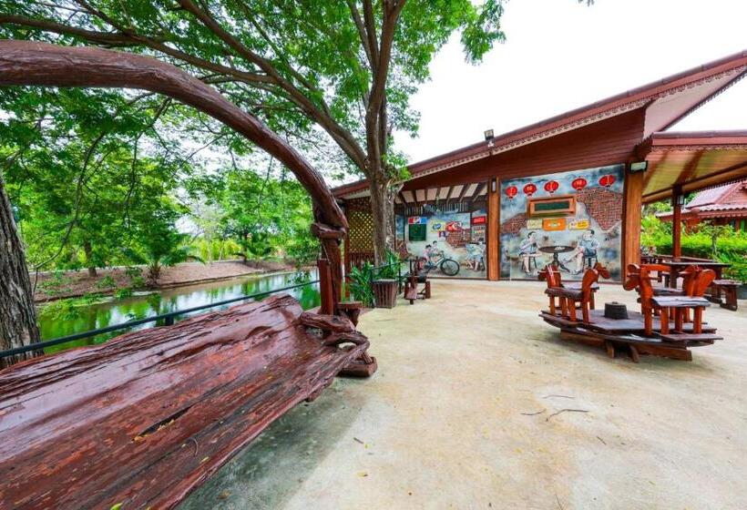 Lomakeskus ชานไม้ รีสอร์ท