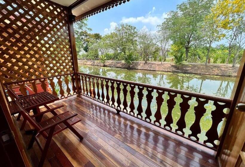 Lomakeskus ชานไม้ รีสอร์ท