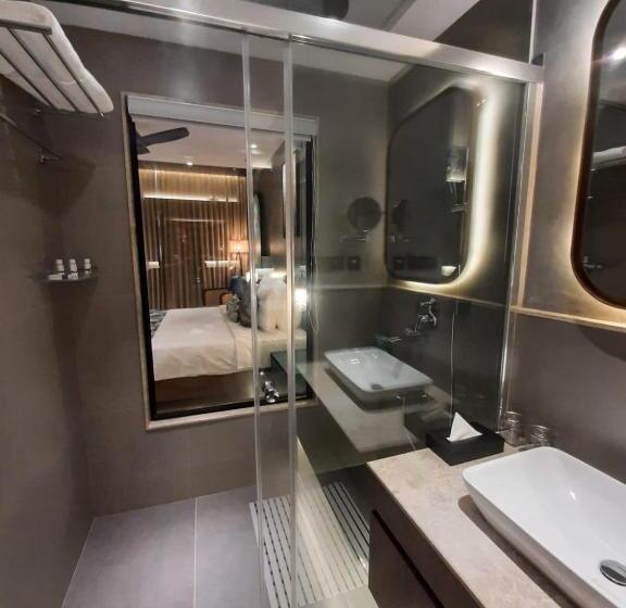 渡假胜地 Flora Misty Falls Athirappilly