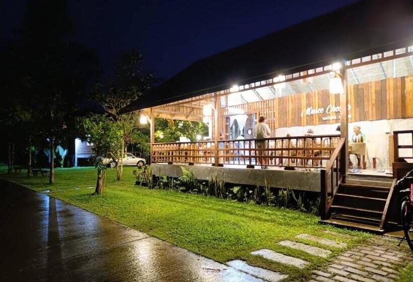 منتجع บ้านวารีชีวา Wareecheewa