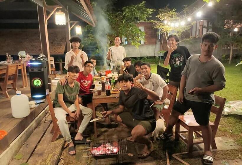 리조트 บ้านวารีชีวา Wareecheewa