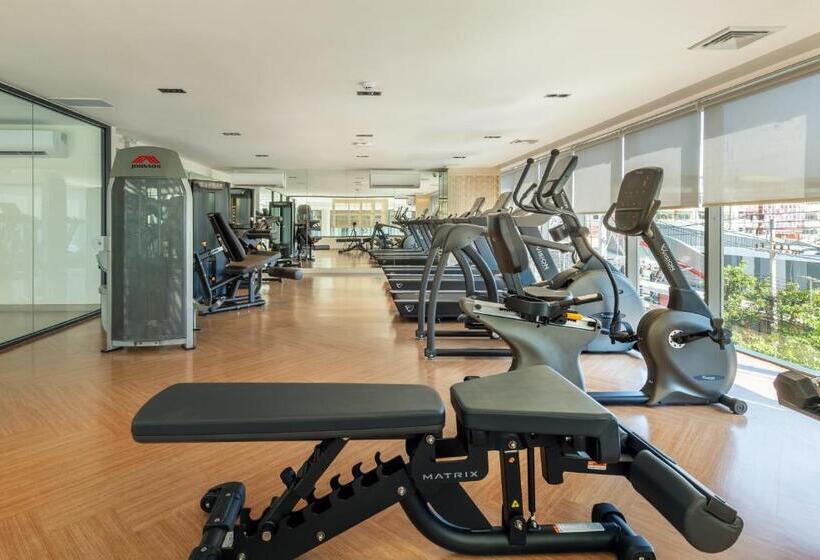 Salaya One Hotel & Service Apartment