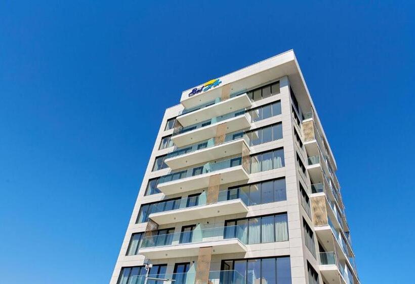 Studio Bel Air Paradise