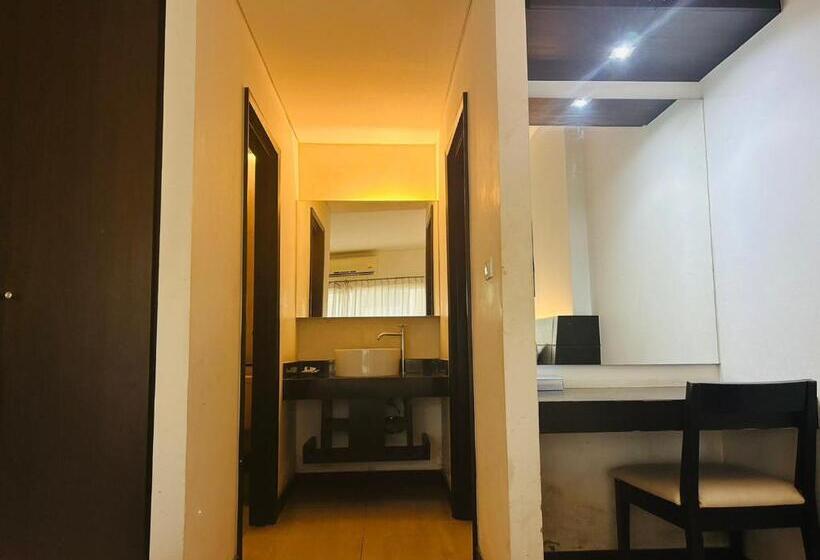 โรงแรม ดิ โอวาเล่ย์ [the O Valley Boutique Hotel]