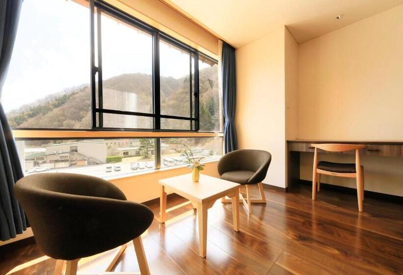 湯元ホテル阿智川