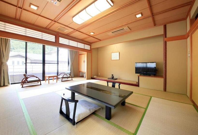 湯元ホテル阿智川