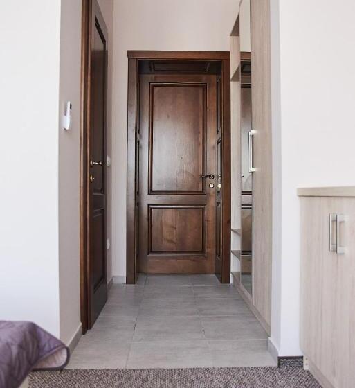 ユースホステル вілла край неба