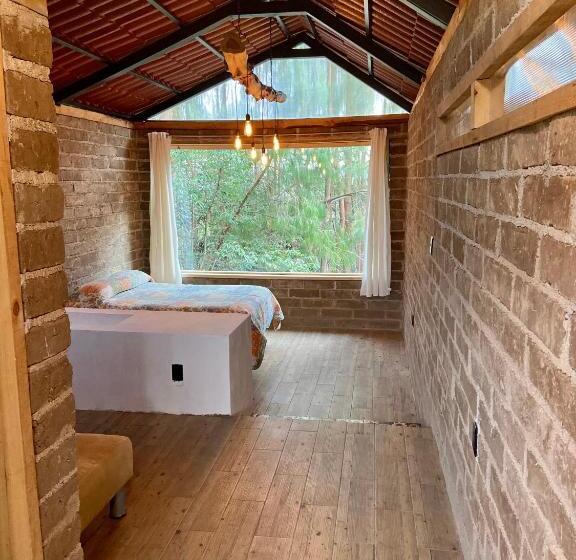 旅馆 Cabaña En El Bosque