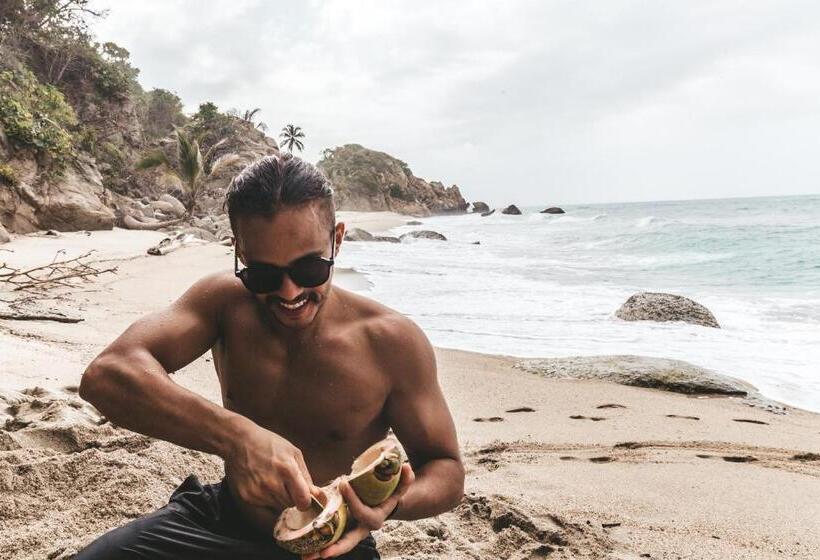 Albergue Cabaña Wiwa Tayrona