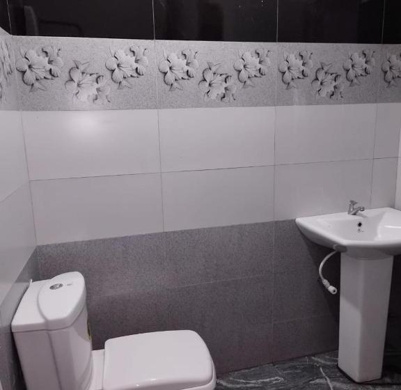 Общежитие Ella Way Resort