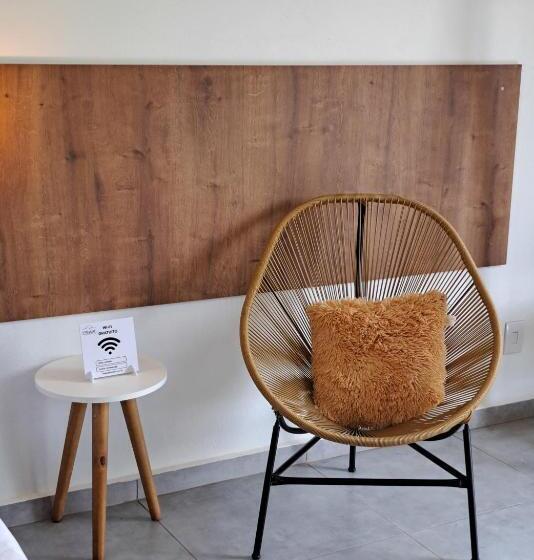 ユースホステル Embahu Suítes   Vista Para Pedra Do Baú E Banheira De Imersão