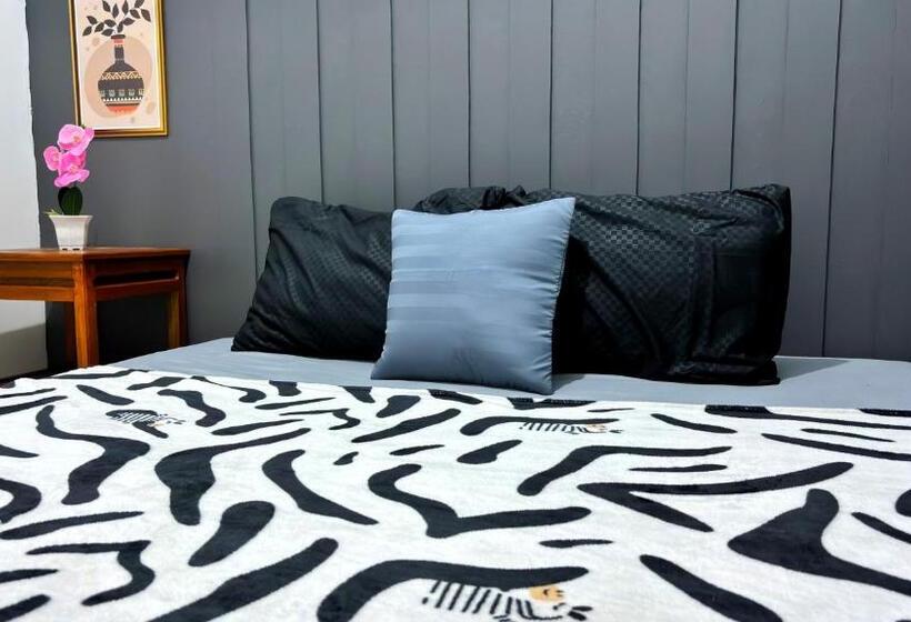 호스텔 Ngekost Harian