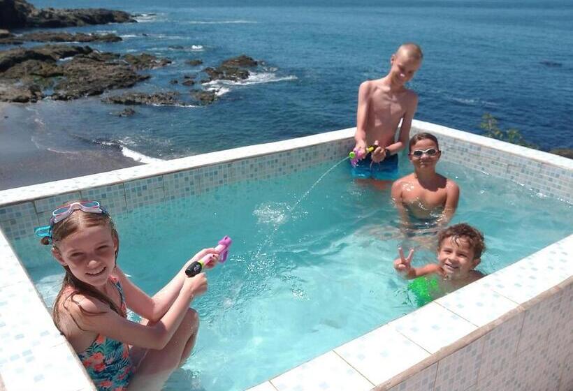 旅馆 La Bufadora Inn