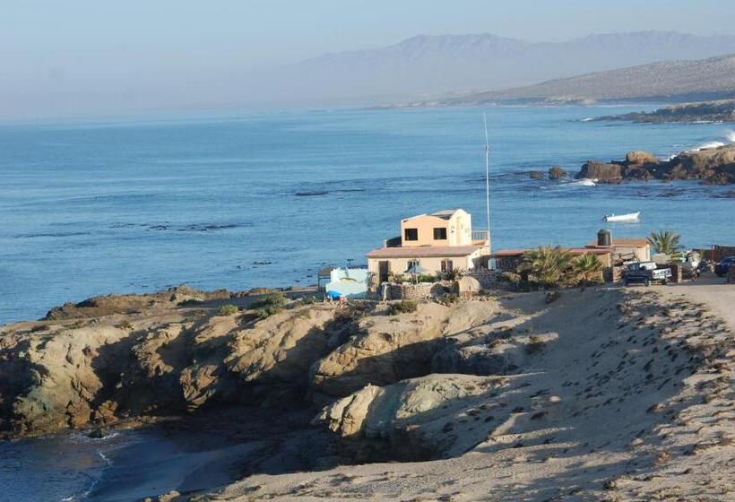 فندق صغير La Bufadora Inn