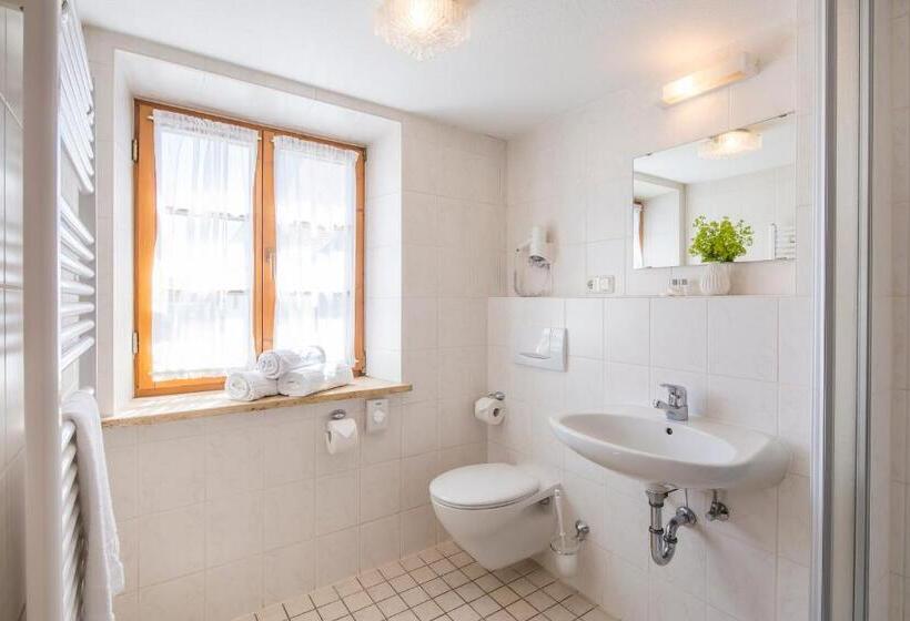 Общежитие Landgasthof Rössle