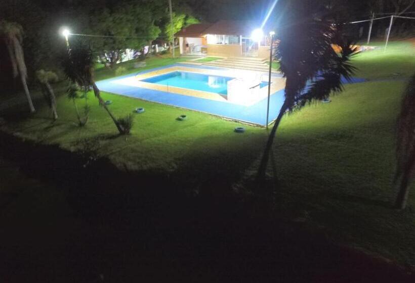 ユースホステル Pousada Dona Nina