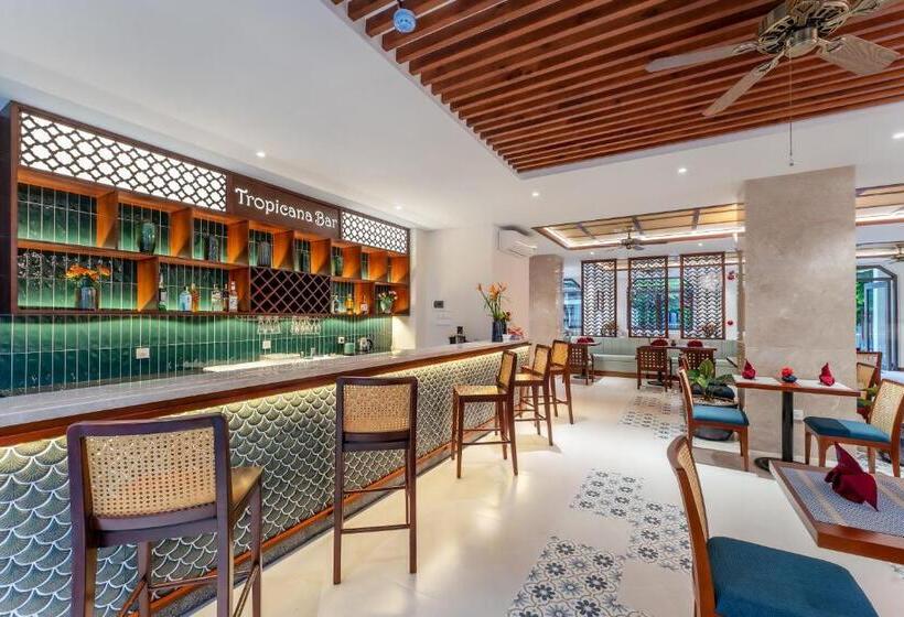 Amina Lantana Hoi An Hotel & Spa