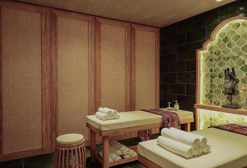 Amina Lantana Hoi An Hotel & Spa