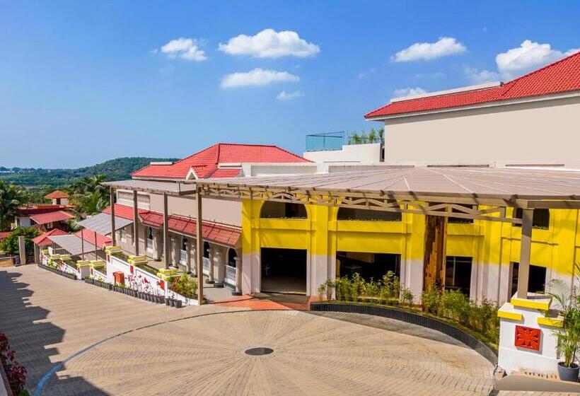 אתר נופש Grand Mercure Goa Candolim